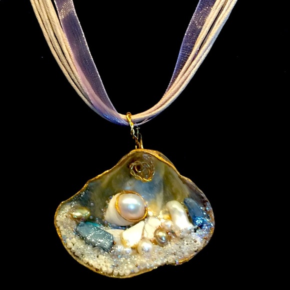 SJC Original Signed “Under The Sea” Pendant - Picture 5 of 8